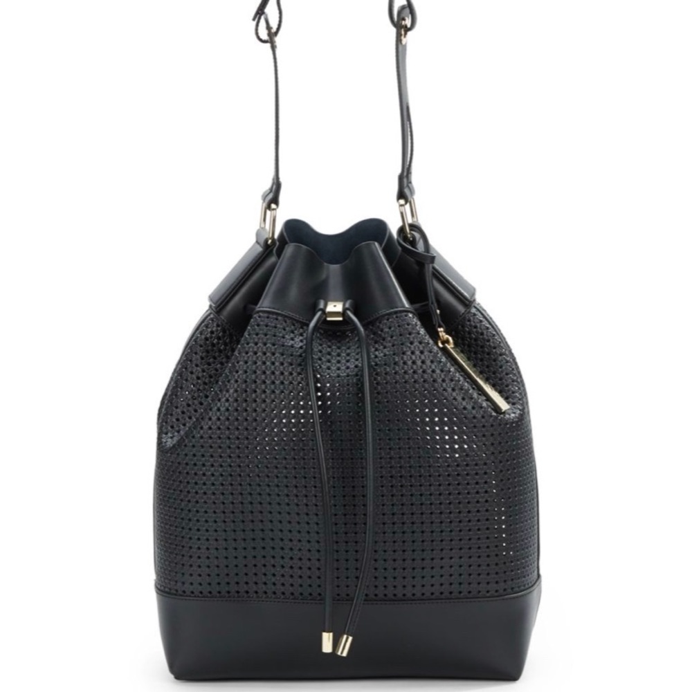 ❌SOLD❌Vince Camuto shoulder bag